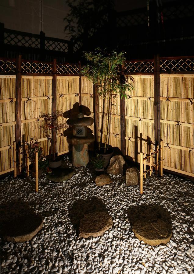 Chikyuutabikazoku Usj Apartment Osaka Exterior photo